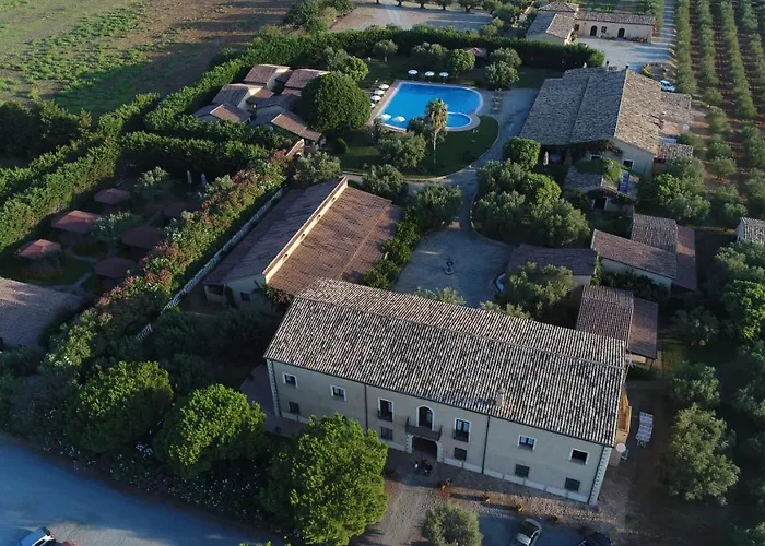 Borghetto Club Hotel 4*