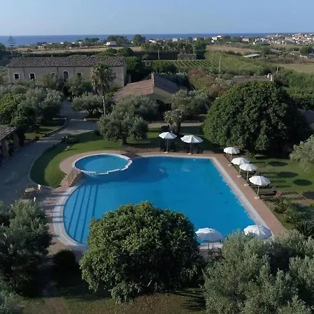 Hotel Fattoria Il Borghetto 4*