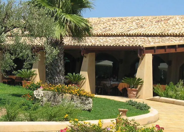 Hotel Fattoria Il Borghetto 4*